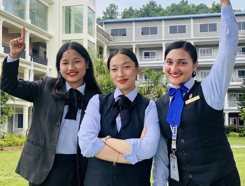 10+2 Hotel Management
